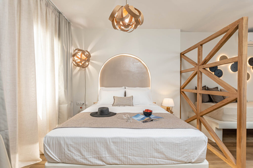 Agios-georgios-naxos-heavenly-studios-quad-spa-1