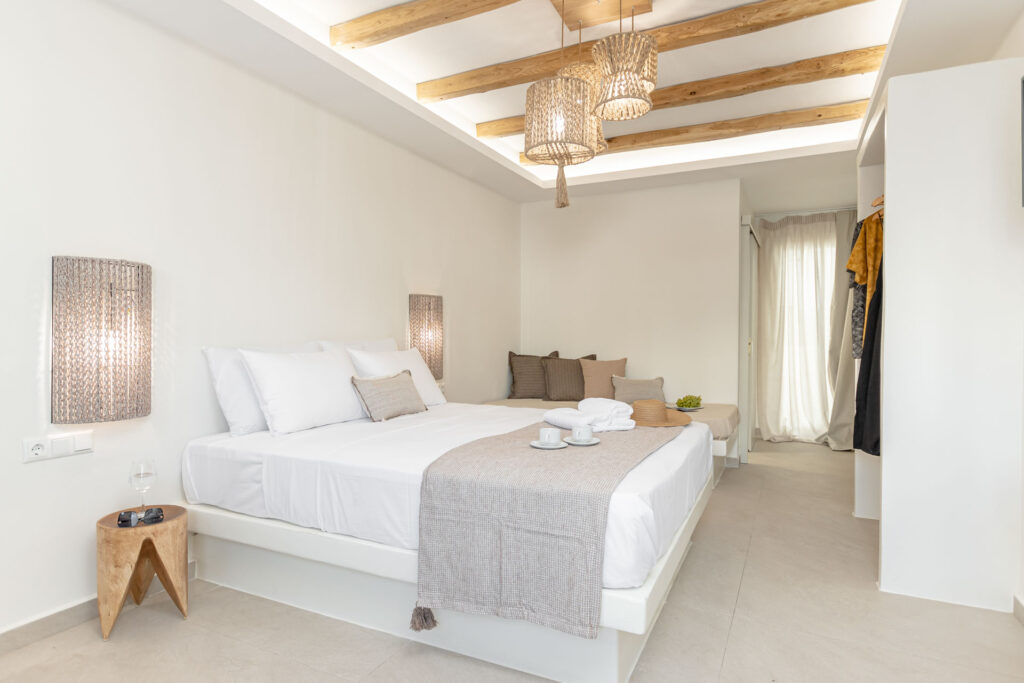 Agios-georgios-naxos-heavenly-studios-triple-no-31