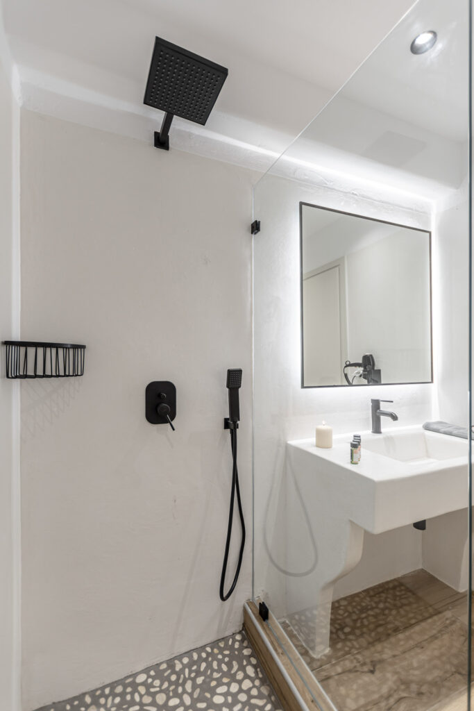 Agios-georgios-naxos-heavenly-studios-triple-spa-29