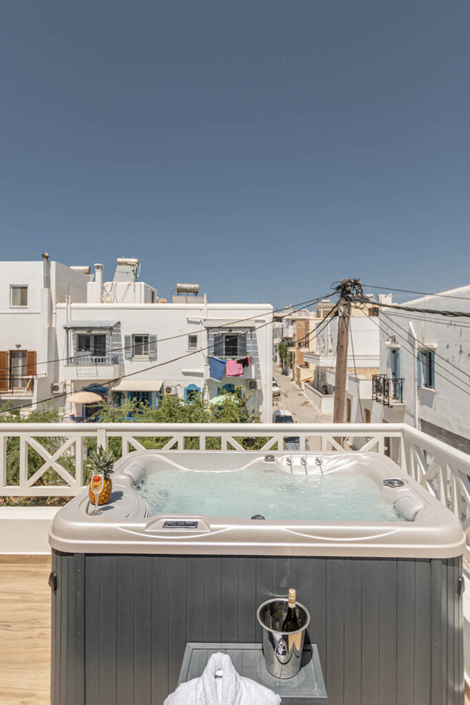 Agios-georgios-naxos-heavenly-studios-triple-spa-43